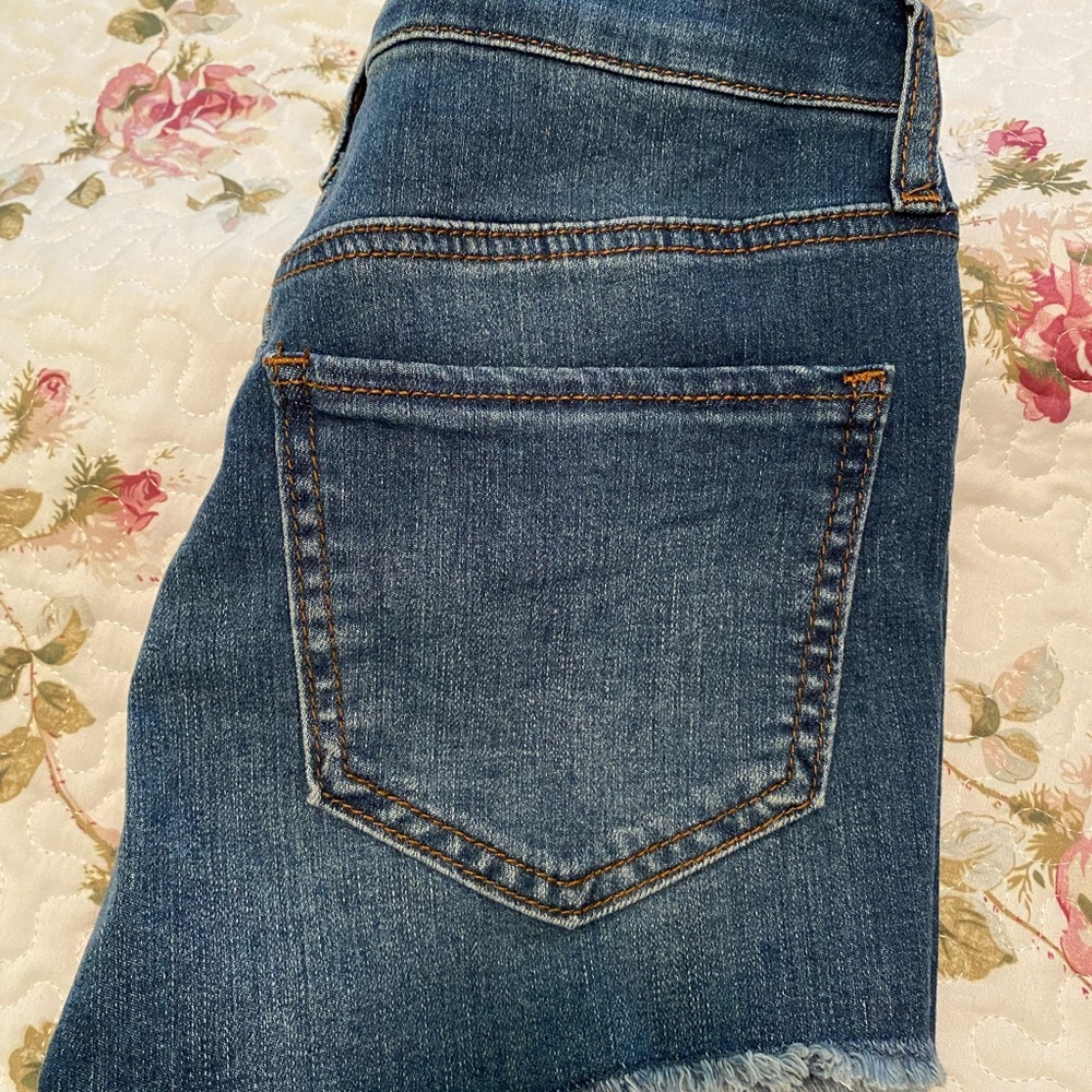 Women’s NWT denim shorts size 3